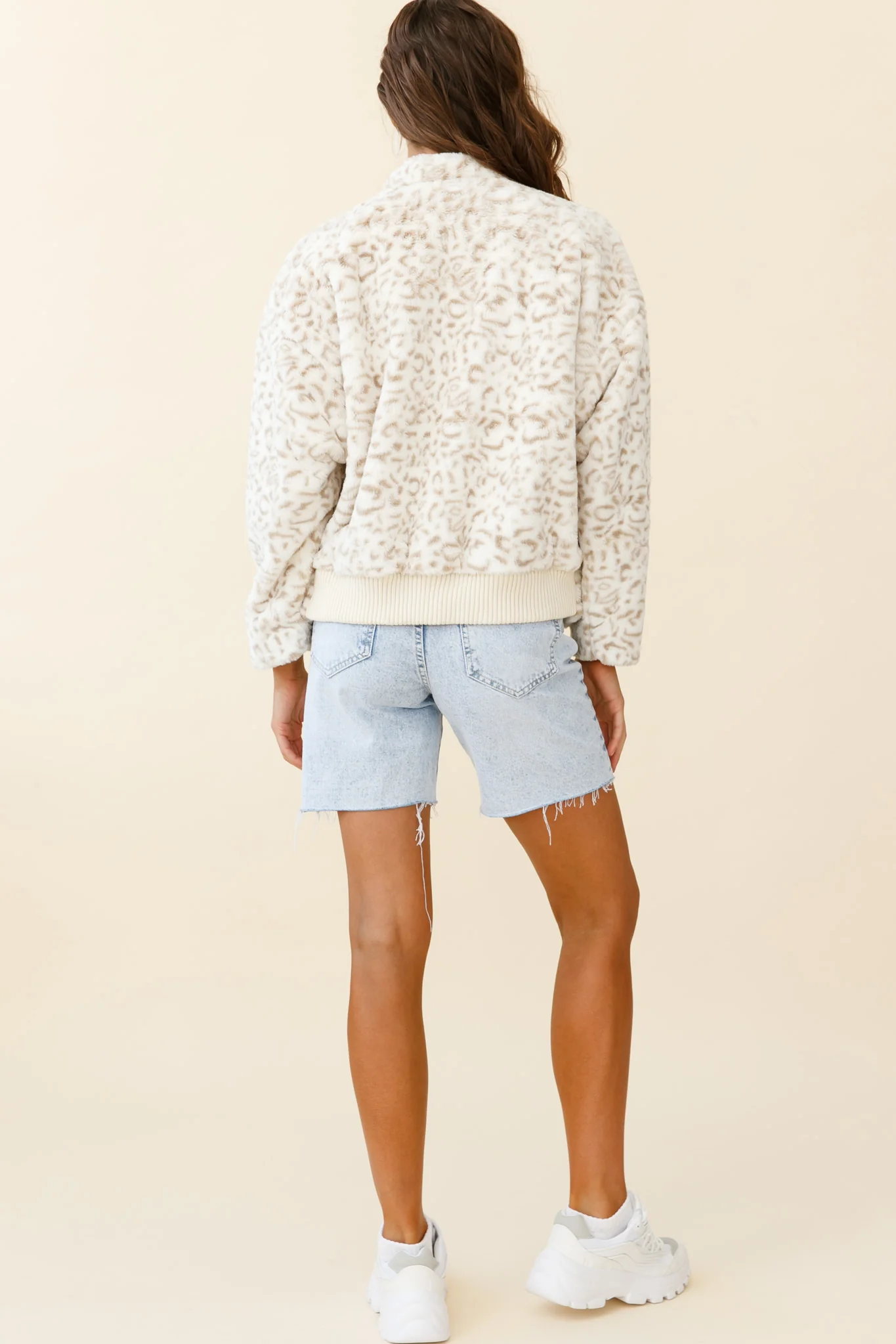 Wyoming Front Pocket Printed Fur Jacket White/Beige - Sonourner