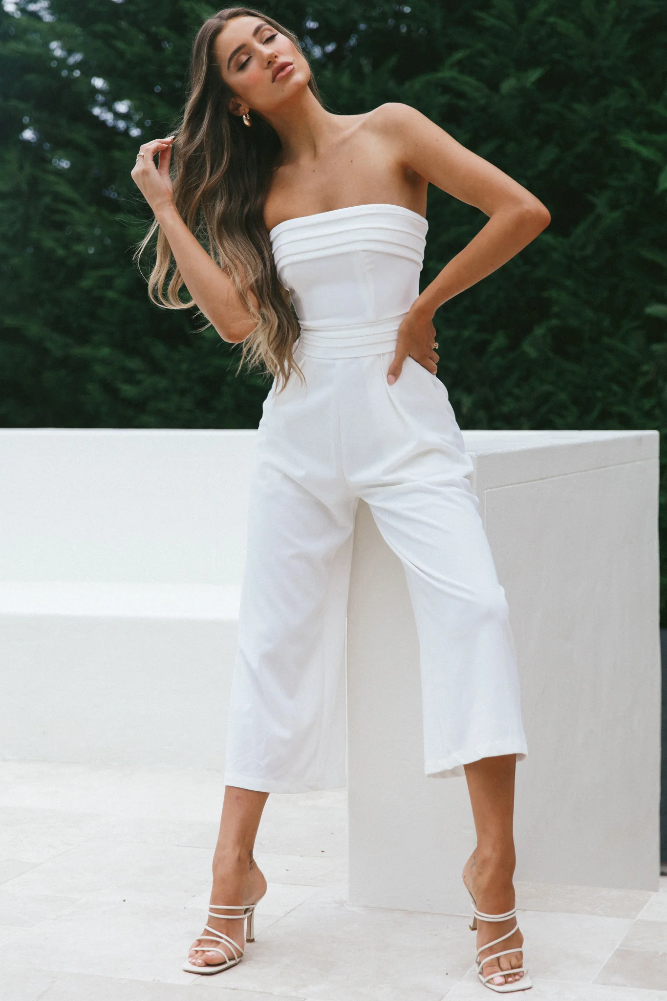 Chosen Strapless Wide Leg Jumpsuit White - Sonourner