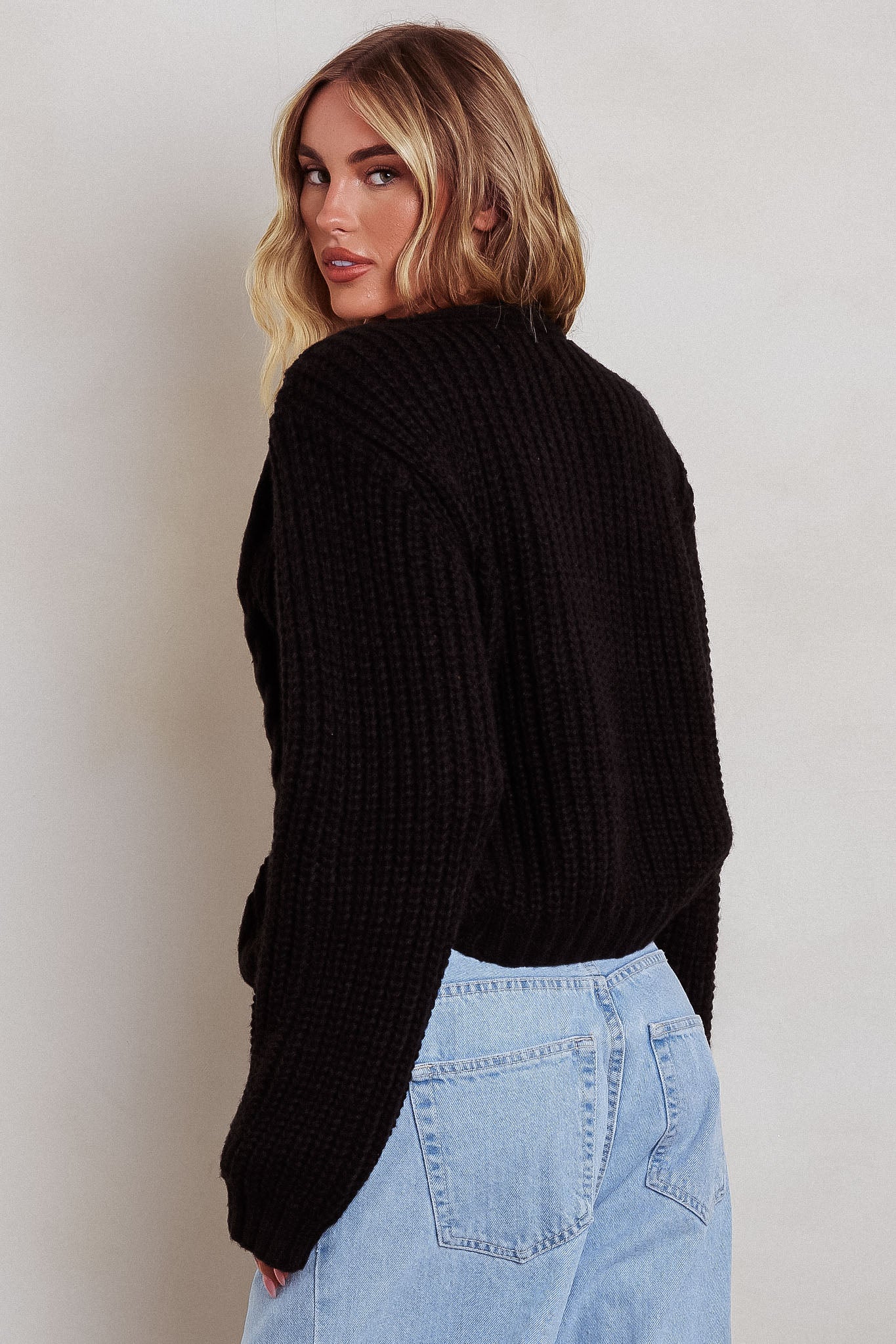 Prime Time Cable Knit Cardigan Black - Sonourner