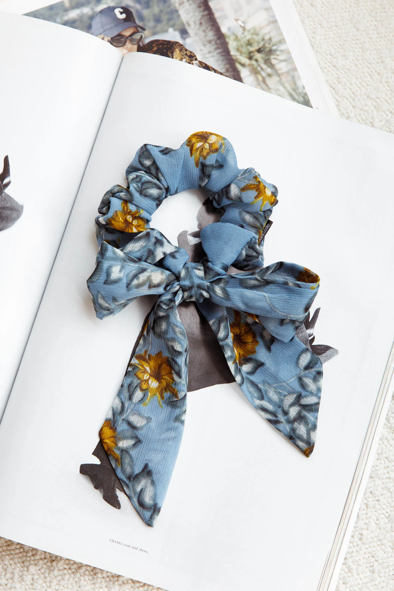 Bow Scrunchie Flower Blue - Sonourner
