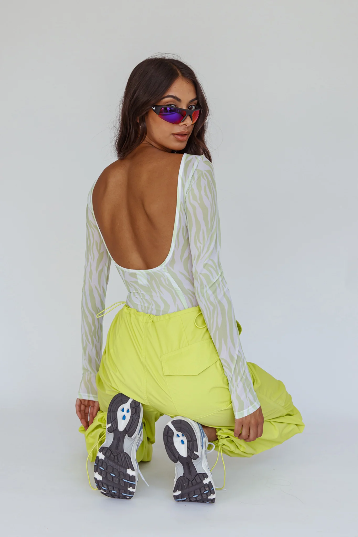 Juni Long Sleeve Low Back Mesh Bodysuit Tiger Lime - Sonourner