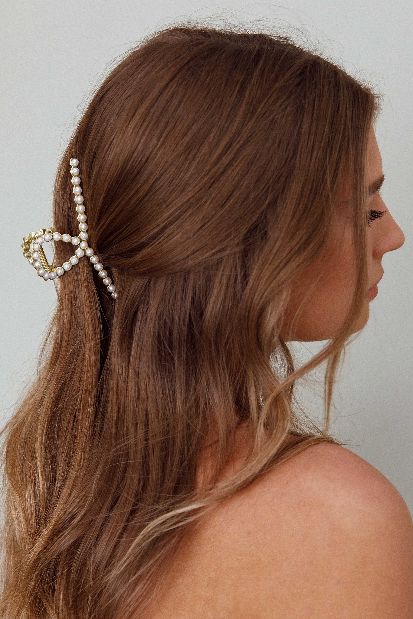 Hannah Pearl Twist Hair Claw Gold - Sonourner