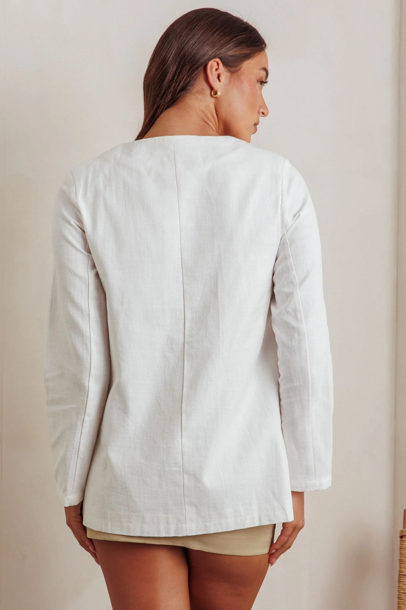 Vikki Round Neck Structured Top Cream - Sonourner