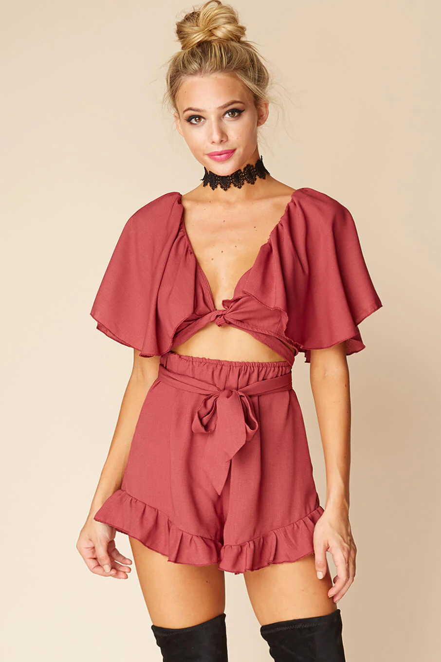 Shelly Ruffled cutout Romper Rose - Sonourner