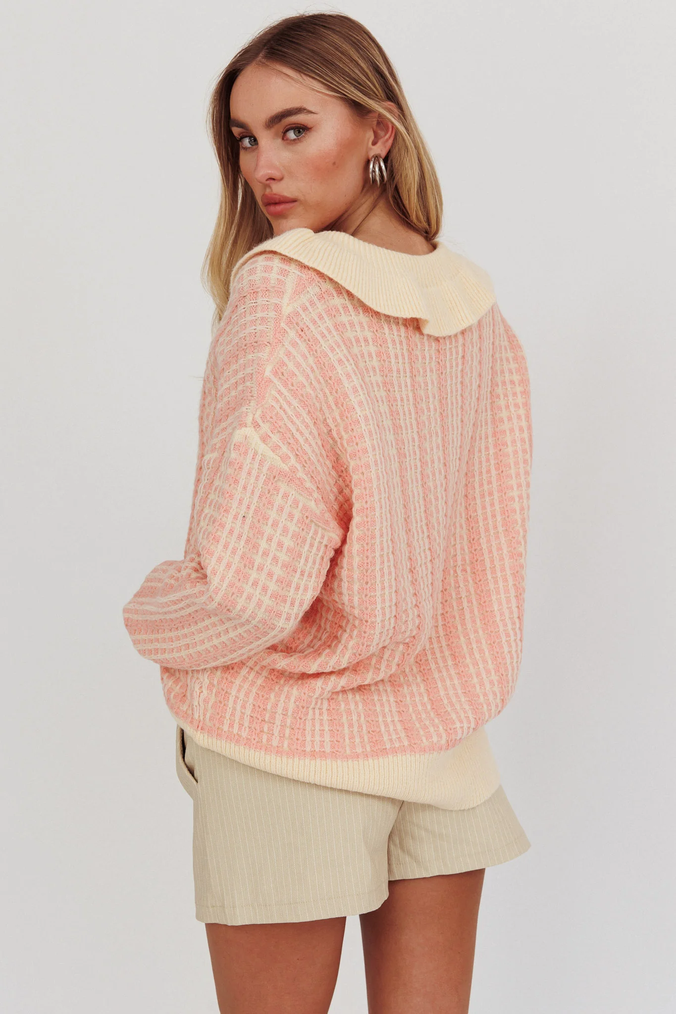 Rewrite Quarter Button Knit Sweater Coral - Sonourner