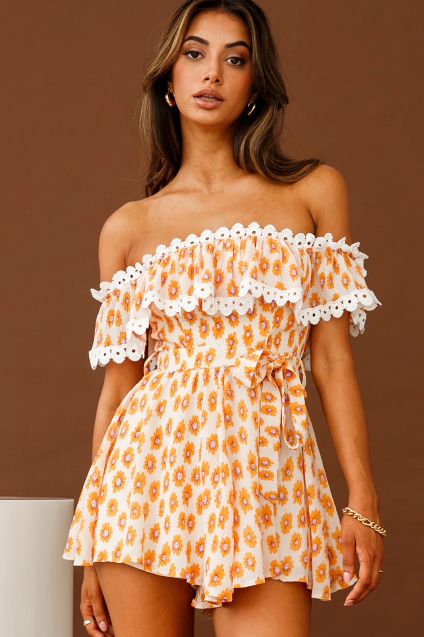 Jalisco Off-Shoulder Waist Tie Romper Floral Print White/Orange - Sonourner