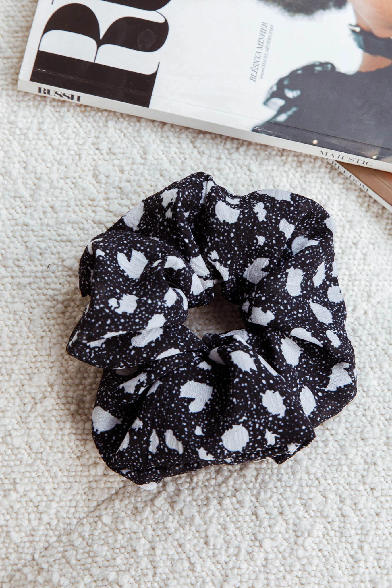 Chouchou Scrunchie Spotty Black - Sonourner
